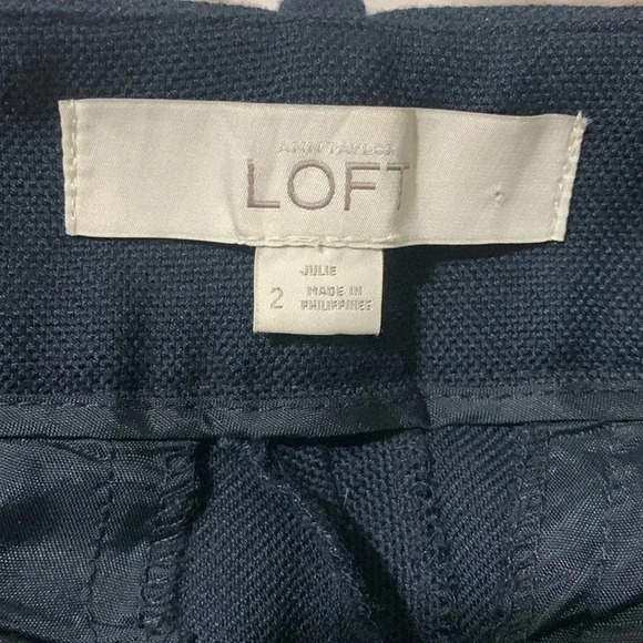 Women’s LOFT Julie Straight Leg Mid Rise Pleated Classic Trousers Navy Size2 EUC - Picture 7 of 8